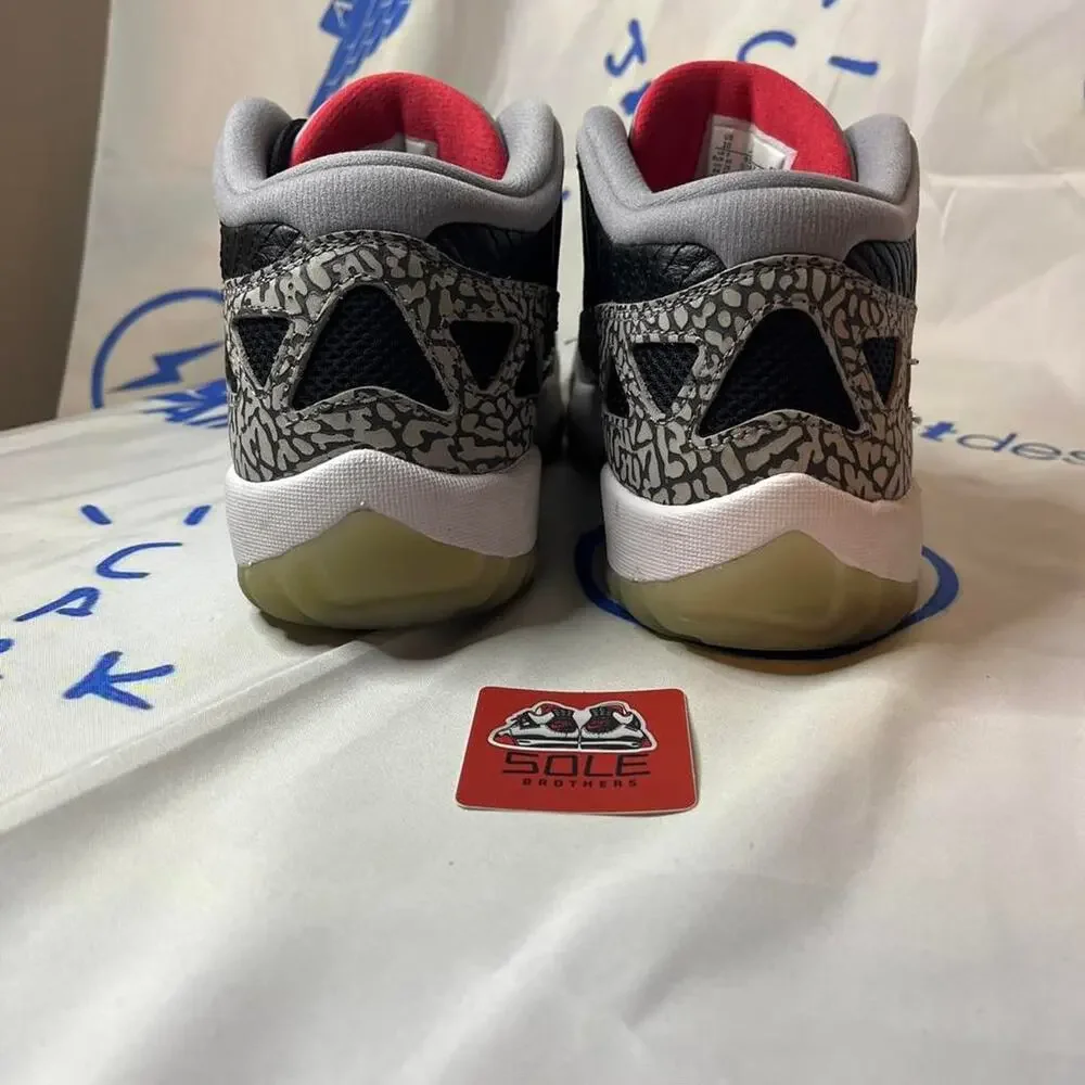 Jordan 11 Retro Low 